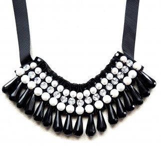 Black Pearl Collar