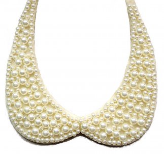 White Pearl Collar