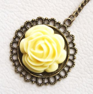 Yellow Vintage Rose