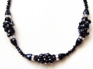 Black Crystal Dots