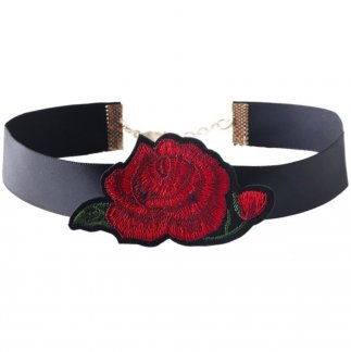 Red Rose Choker