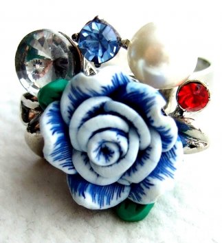 Blue Diamond Rose