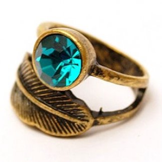 Emerald Leaf Ring