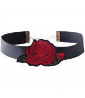 Red Rose Choker