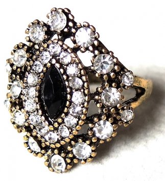Black Antic Ring